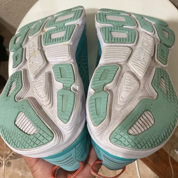 HOKA ONE. ONE - Picture 11 of 15